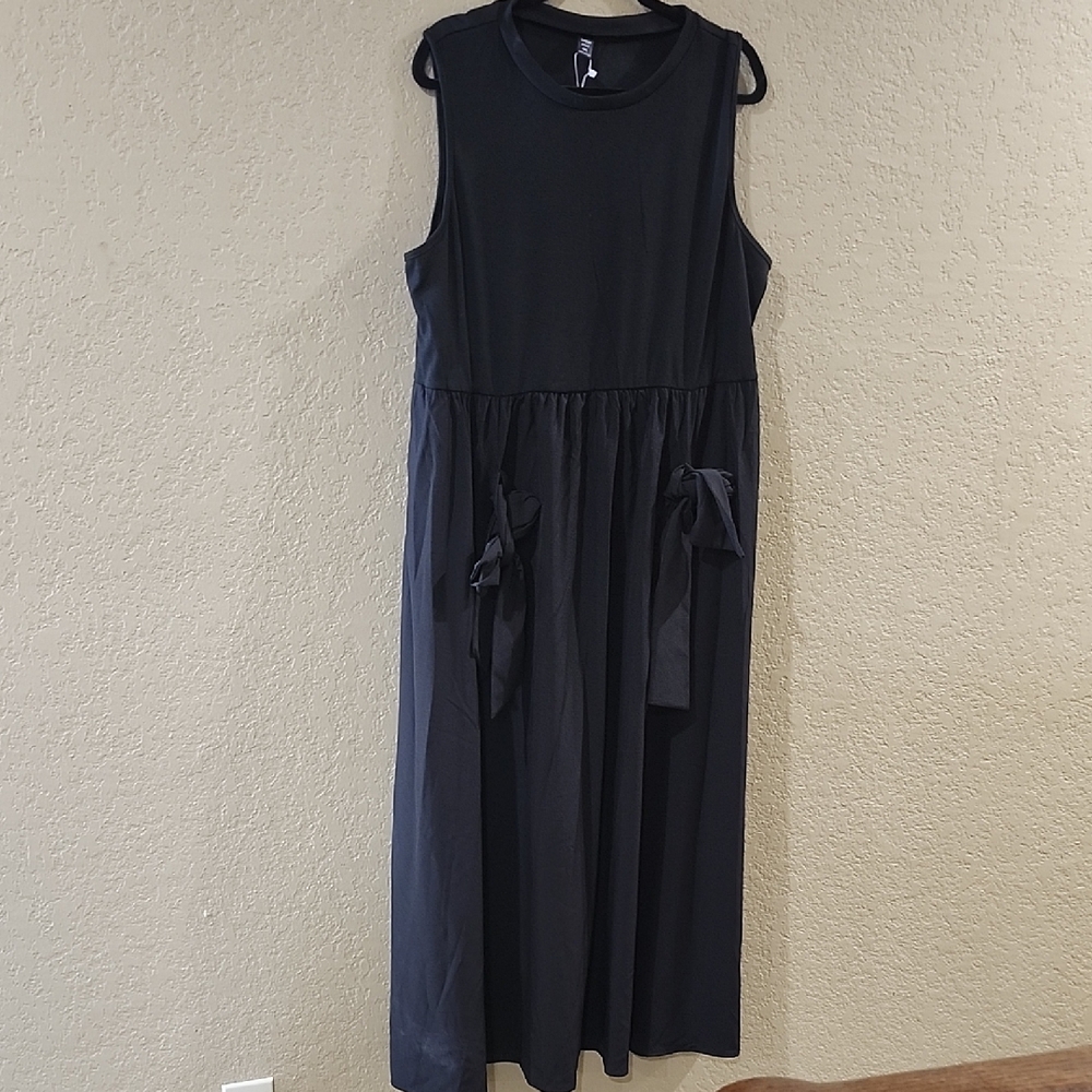 SHEIN Curve Black Ribbed Top